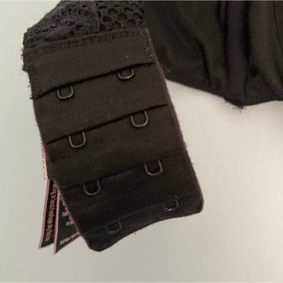 Victoria’s Secret Push Up Bra Strapless Very Sexy Black Lace With Nude 32B - Picture 5 of 8